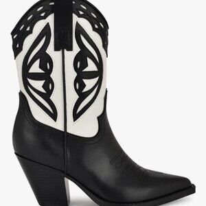 Nine West Puzz Western Booties Size 7